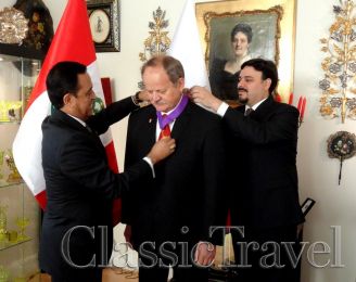 Classic Travel - News - PRESIDENT OF PERU AWARDS JERZY “YUREK” MAJCHERCZYK “FOR OUTSTANDING MERITS” FOR PERU