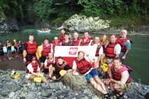 Classic Travel - Video - Costa Rica Rafting (1m)